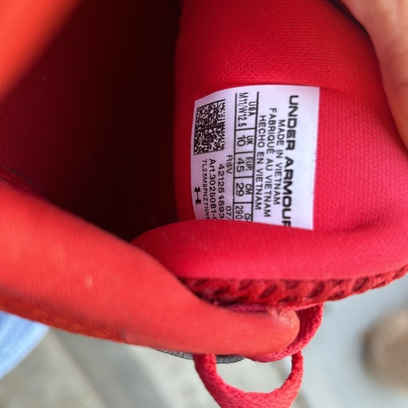 Like New! Project Rock UFC sneakers - Picture 5 of 5